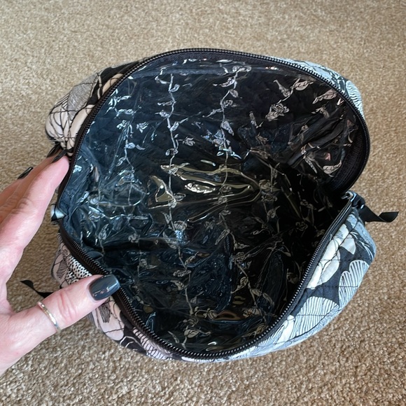 UEC  Vera Bradley - Bedford Blooms Large Cosmetic Bag with front zip pocket - Picture 3 of 6